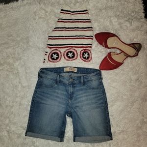 Hollister boy short denim jean low rise rolled hem gold stitching w25 low rise